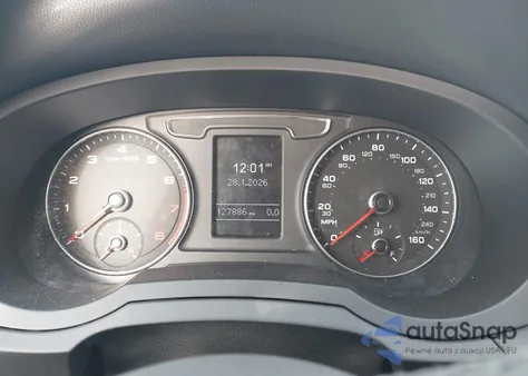 2018 Audi Q3 2.0T Premium/2.0T Sport Premium z USA, uszkodzony, nr VIN WA1ECCFSXJR009383